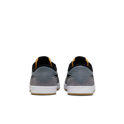 Nike SB - FC Classic - Velocity 21