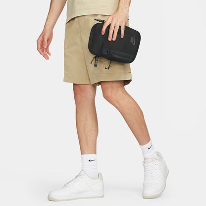 Nike SB - Elemental Premium Crossbody Bag - Velocity 21