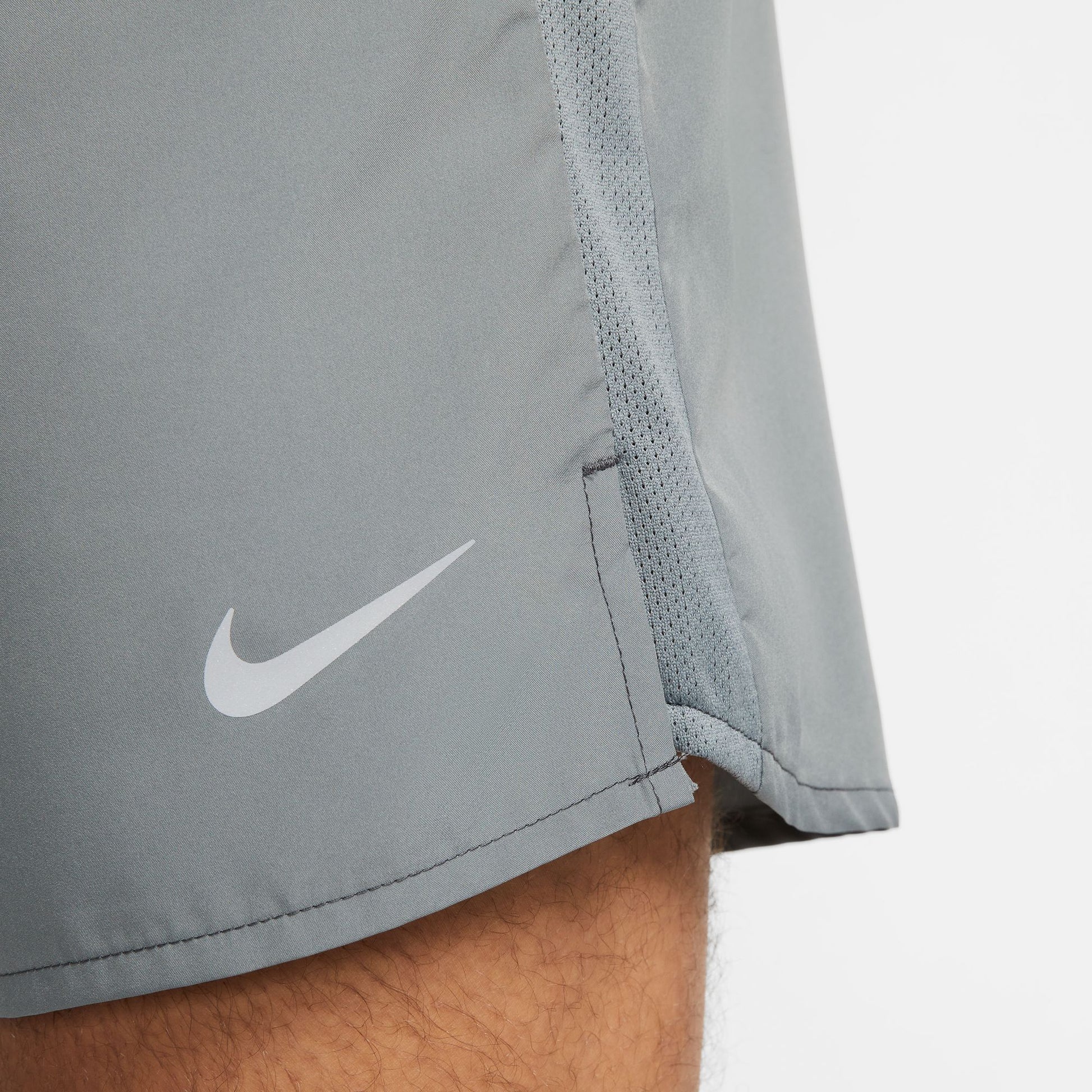 Nike SB - Dri-Fit Challenger Short - Velocity 21