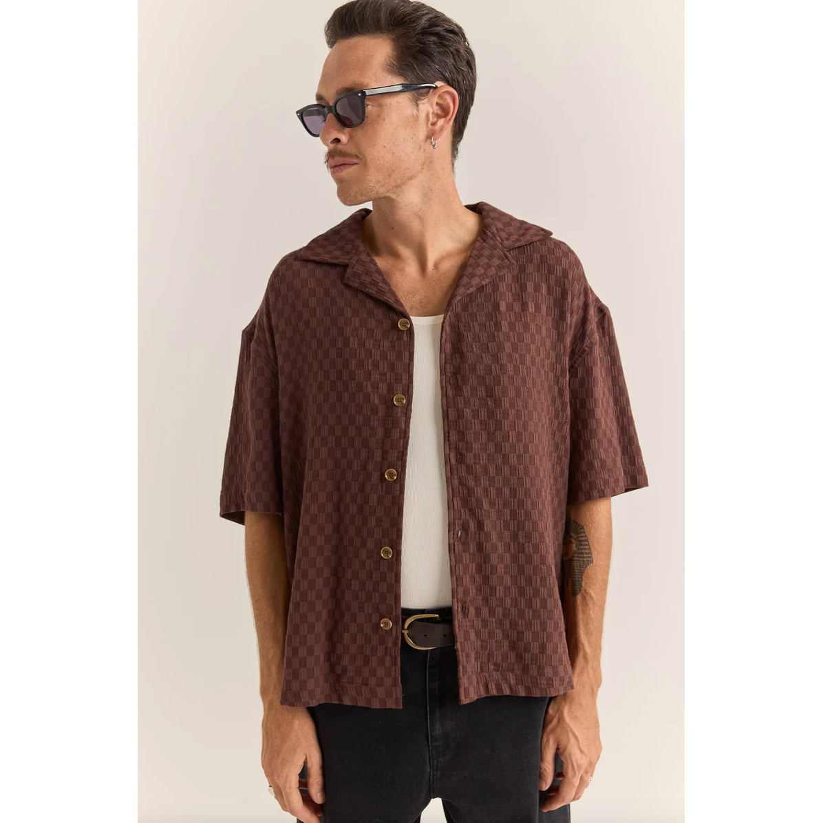 Rhythm - Relaxed Texture SS Shirt - Chocolate - Velocity 21